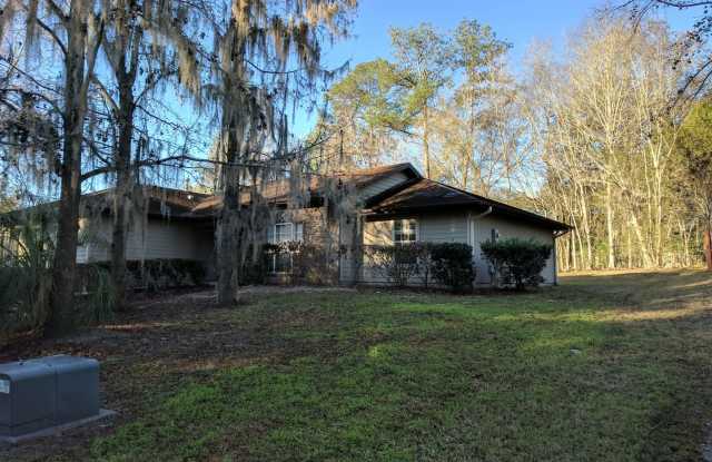 Hamilton Pond single family home Gallery 3