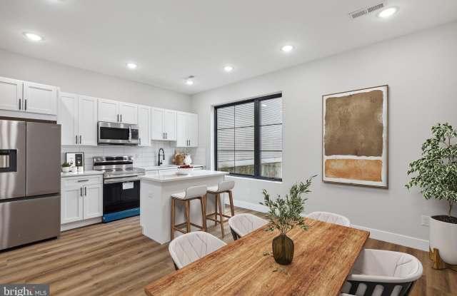 1840-42 N GRATZ Street Gallery 2