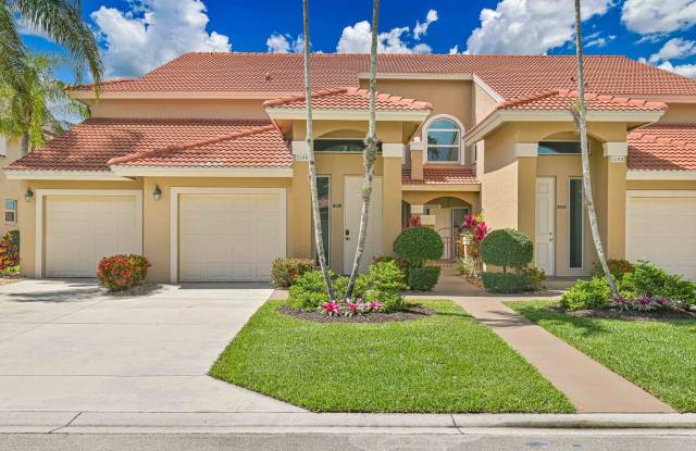 NOW AVAILABLE - Gorgeous Condo in Huntington Lakes! photos photos