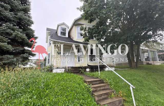 Spacious 3-Bedroom, 2-Bath Home in the Heart of Dayton! Gallery 1