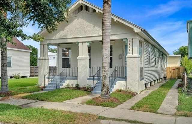 212 DAVID Street photos photos