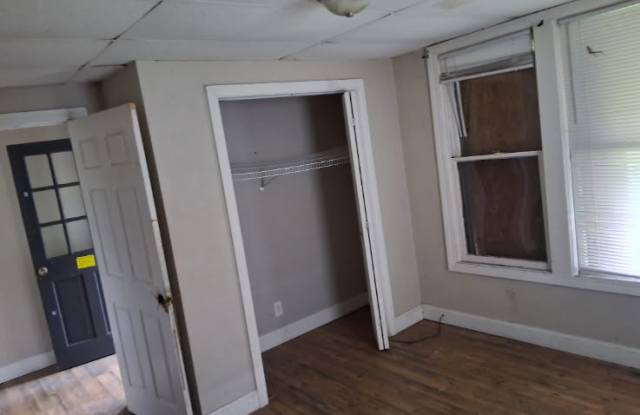 1610 S Lydia Ave photos photos