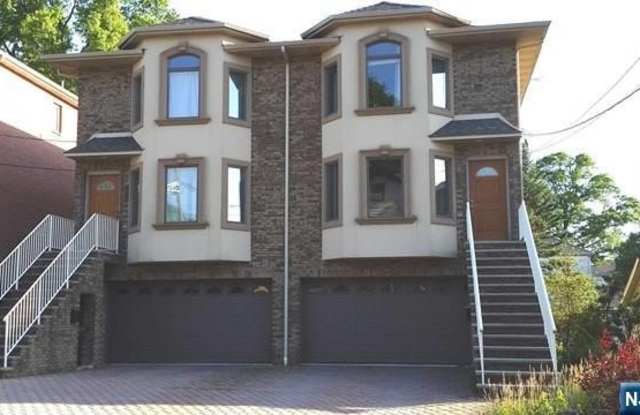 440 Lawton Avenue B - 440 Lawton Avenue, Cliffside Park, NJ 07010