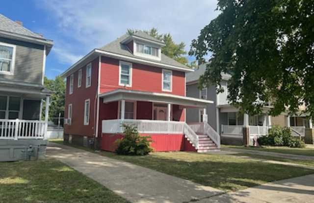 1076 West Main Street - 1 photos photos