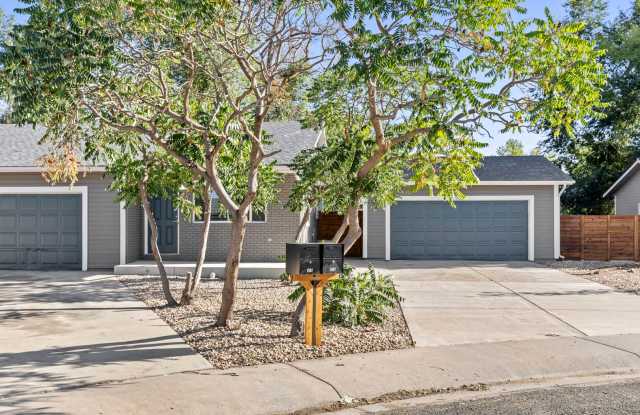 Beautiful Newly Remodeled Home Available Now! Gallery 1