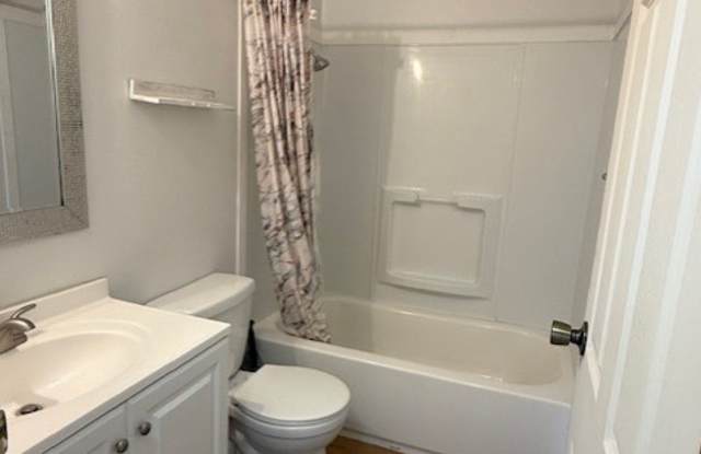 319 North 7th Street - 1 Gallery 2