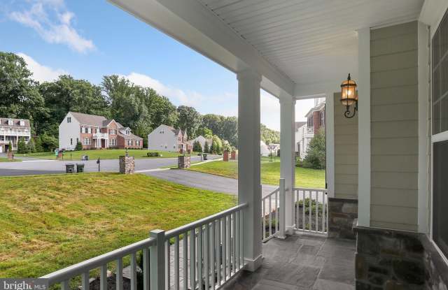 1294 SCOTTS RUN ROAD Gallery 4