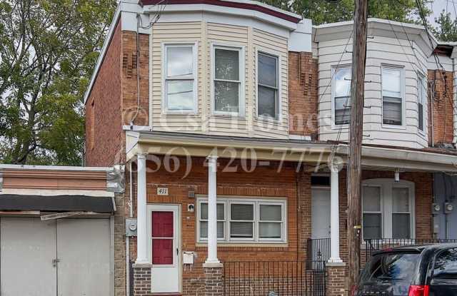 Fully Renovated 3 Bed/1.5 Bath Home in Waterfront South Neighborhood of Camden! Gallery 1