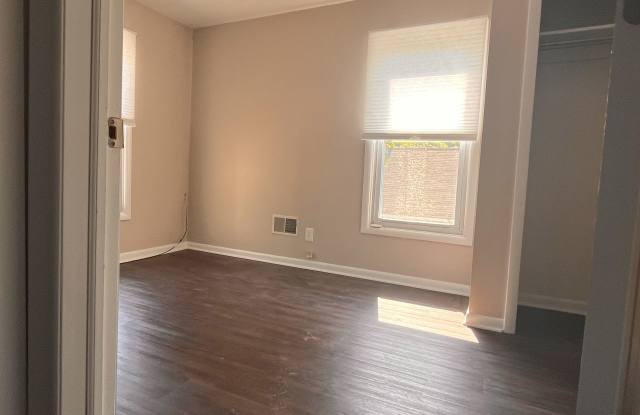 264 Kenwood Avenue Gallery 3