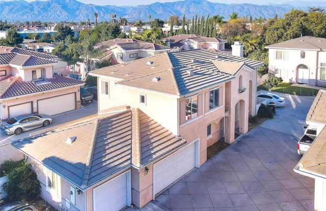 12385 Magnolia photos photos