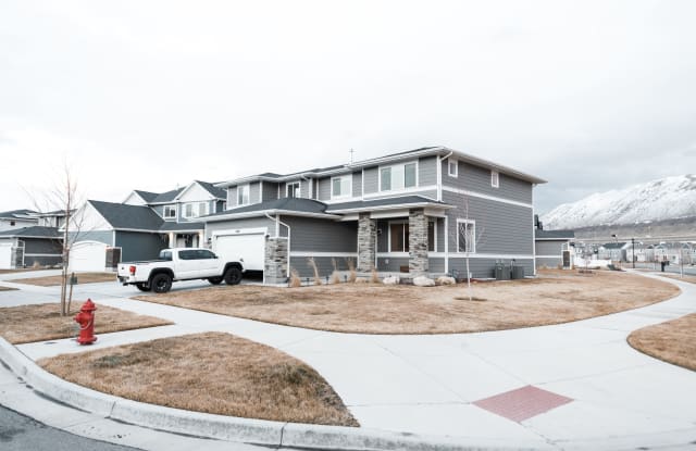 15147 S Revolutionary Way - 15147 South Revolutionary Way, Bluffdale, UT 84065