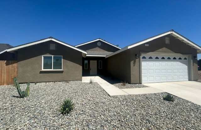 Brand New 3 Bedroom 2 Bathroom Home in Woodlake! $300 Off First Month's Rent!! Gallery 1