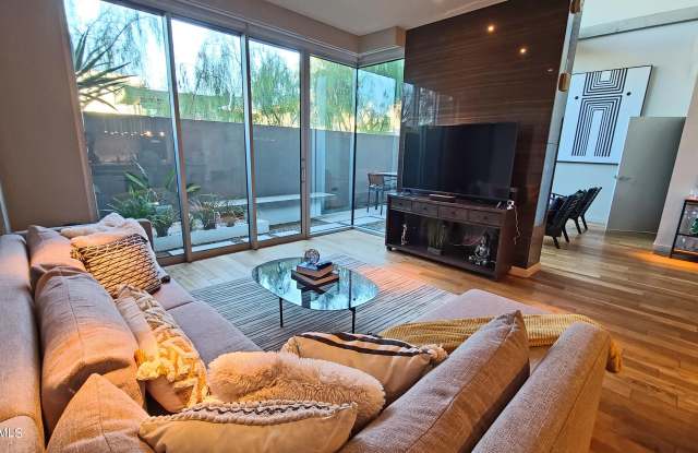 5455 E LINCOLN Drive - Paradise Valley, AZ apartments for rent