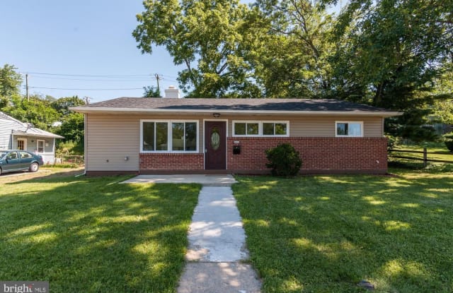8605 RICHMOND AVE - 8605 Richmond Avenue, Carney, MD 21234