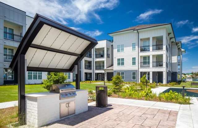 Sawgrass Point Gallery 2