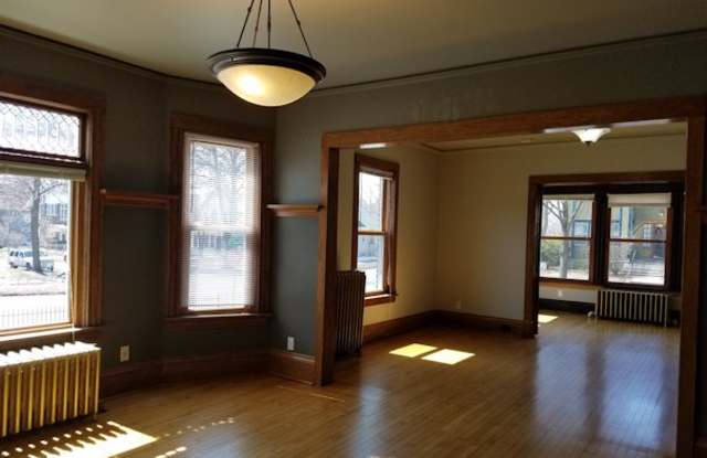 3255 South 15th Avenue - 1 Gallery 2