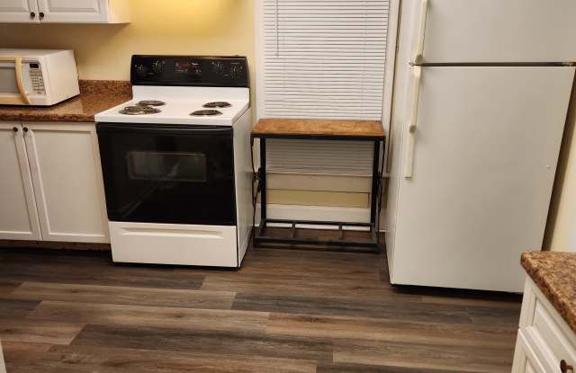504 N Mulberry St photos photos