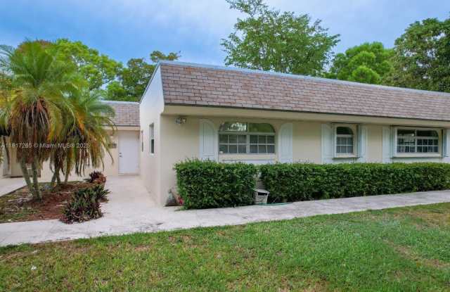 17252 SW 112th Pl photos photos