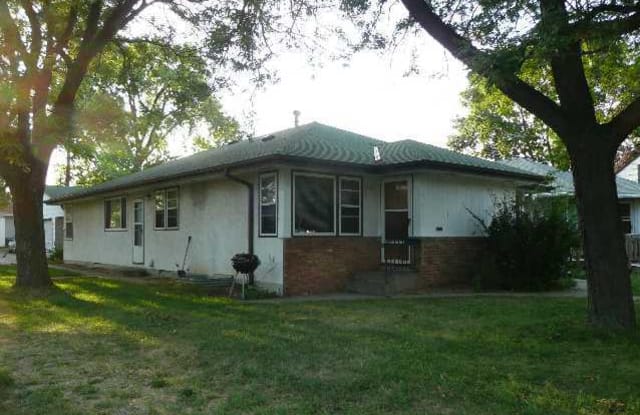 5758 35th Ave S - 2 - 5758 35th Avenue South, Minneapolis, MN 55417