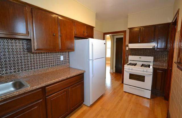 6326 Artesian Gallery 2
