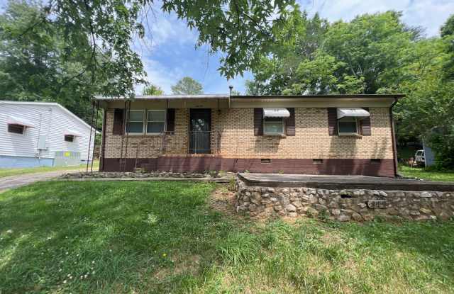 Available to show 7/13/26! photos photos