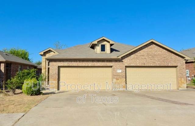 1500 Muirfield Bend Dr. photos photos