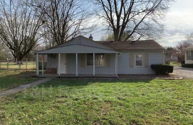 569 Parker St - 569 Parker Street, Whiteland, IN 46184