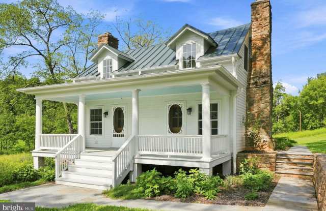 793 QUAINTANCE Road Gallery 2