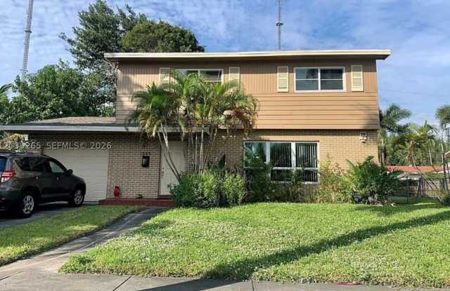 355 NW 205th Ter photos photos