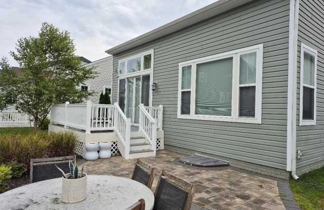 33022 DAYTONA Lane Gallery 2