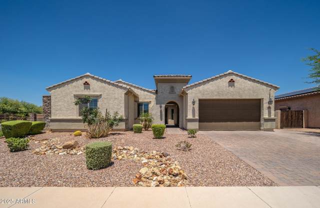 9752 W Rowel Road Gallery 1