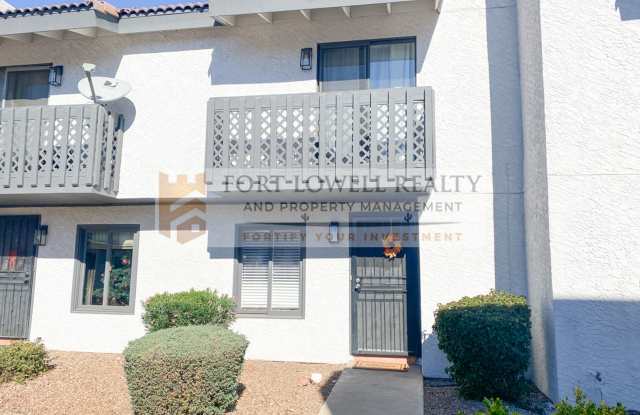 2 Bed 2.5 Bath Townhome photos photos
