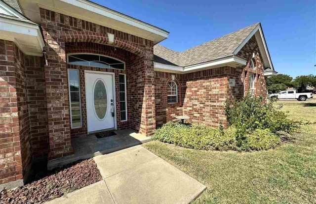 5400 BLAZING STAR LANE - 5400 Blazing Star Lane, Wichita Falls, TX 76310