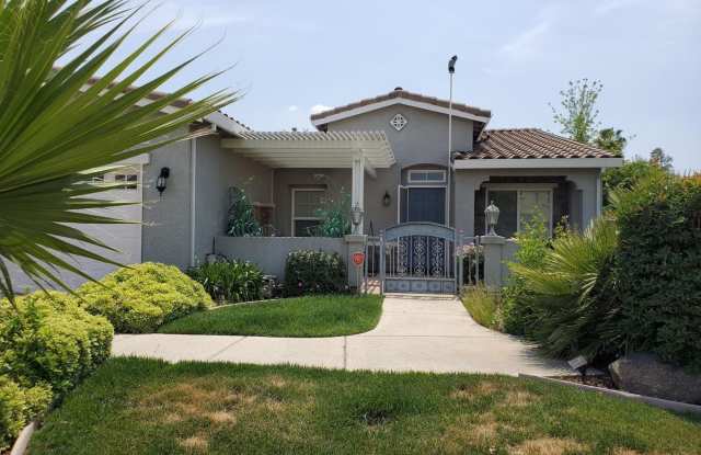 3 Bed 2 Bath in Dinuba! photos photos 3 Bed 2 Bath in Dinuba! photos photos