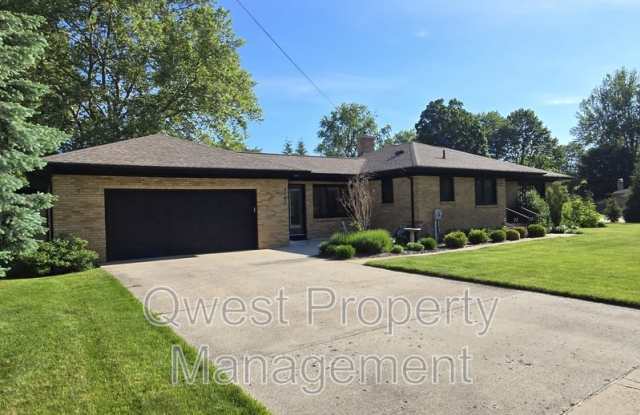 4663 Marigold St SE photos photos