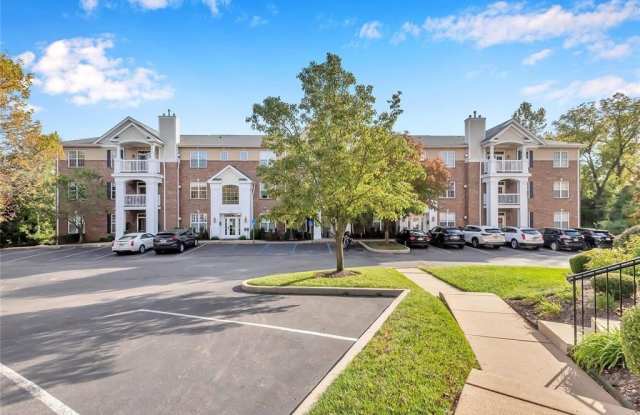 13101 Mill Crossing Court - 13101 Mill Crossing Court, Creve Coeur, MO 63141