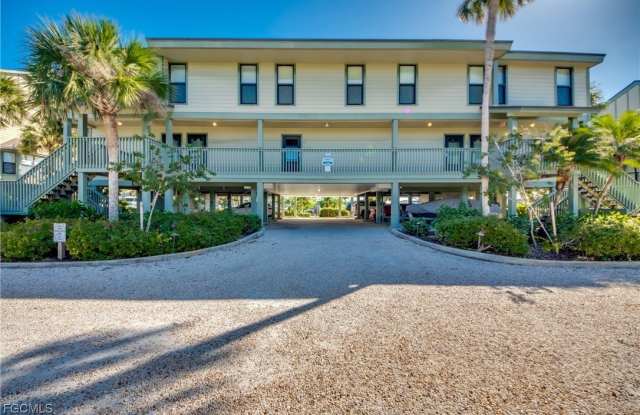 16640 Bocilla Island Club Drive unit: 49 photos photos