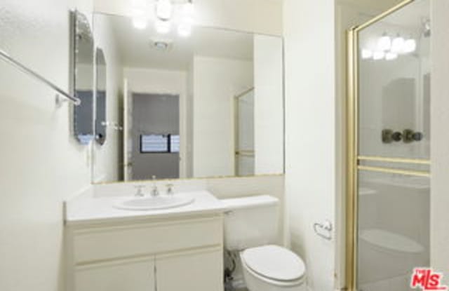 11636 Montana Avenue photos photos