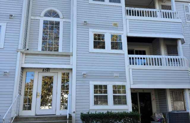 8381 MONTGOMERY RUN Road Gallery 1