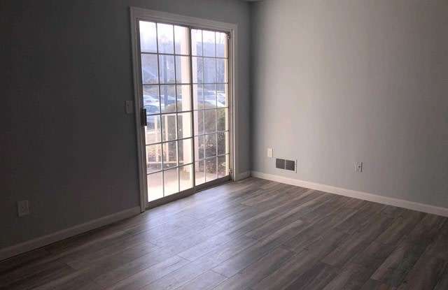 1168 Sycamore Lane Gallery 4