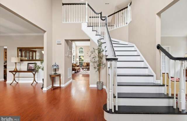 9255 BOWERS BROOK Place Gallery 3