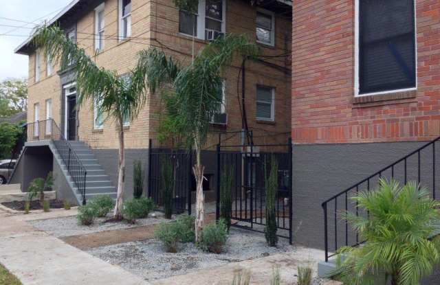1624 Holman St Gallery 4