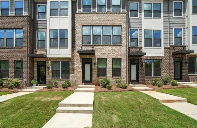 Modern City Living Near Uptown Charlotte photos photos