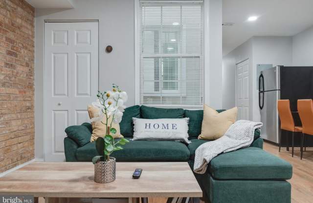 1255 RAUM Street NE unit: 1 photos photos