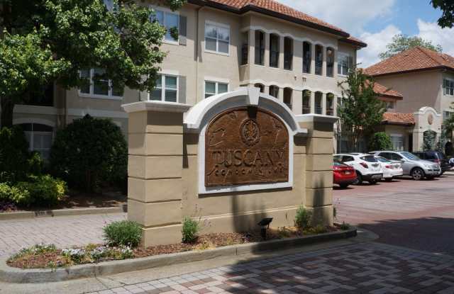 Rare 2 bed 2 bath condo located in The Tuscany photos photos