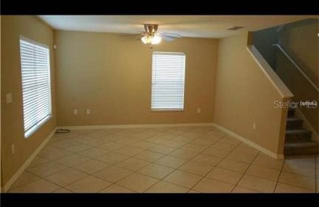 2421 FORMAX DRIVE Gallery 4