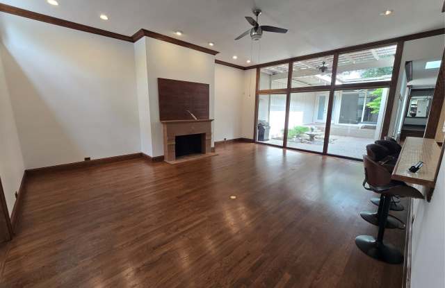 6434 Southpoint Drive Gallery 3