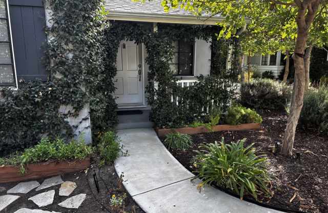 10920 Landale Street photos photos