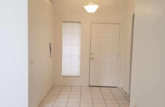 1011 N Layman Ct Gallery 2