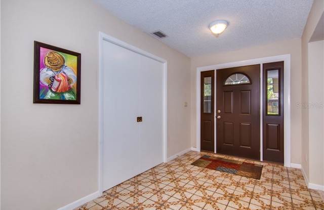 849 HILLSIDE DRIVE Gallery 3